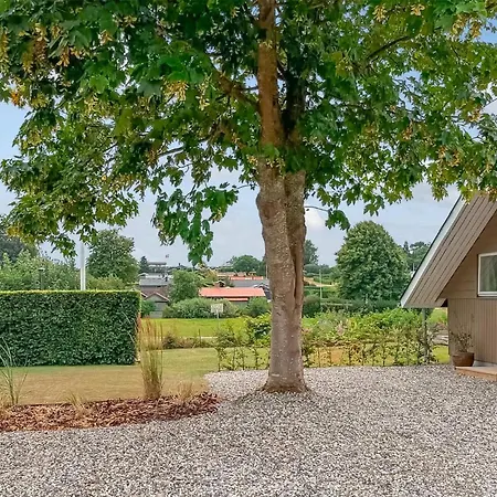 4 Bedroom In